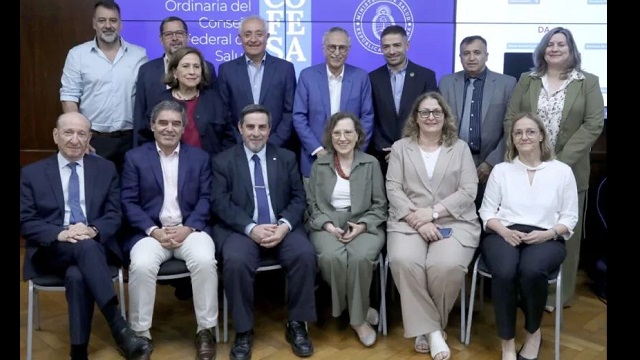 LAS VACUNAS SON SEGURAS Y SALVAN VIDAS