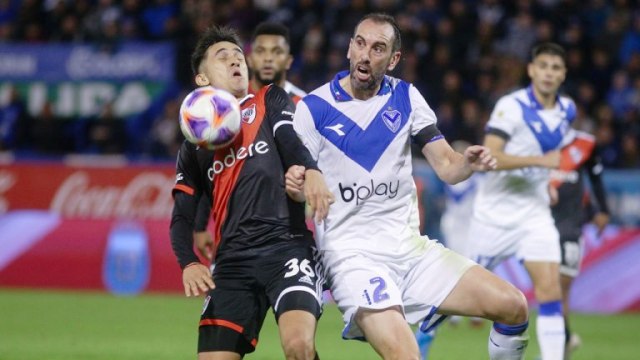 Liga Profesional: River y Vélez empataron en un partido electrizante